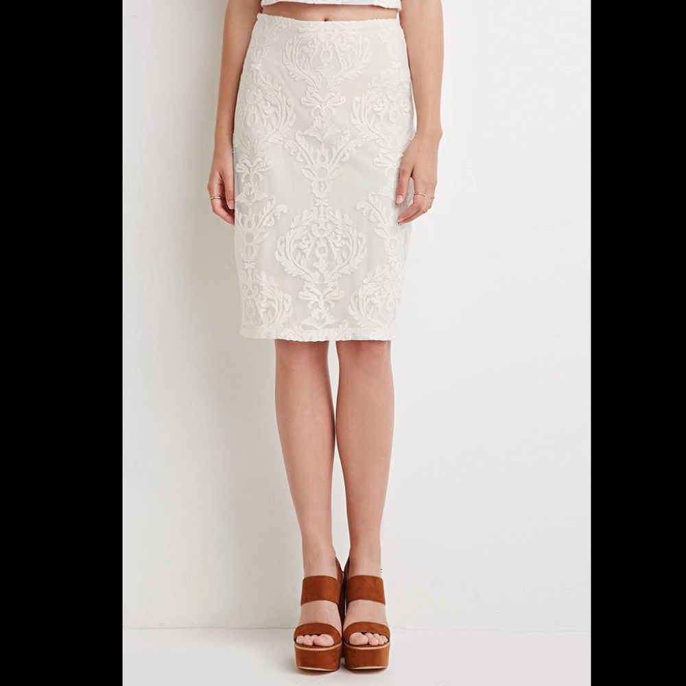NWT mesh overlay midi skirt